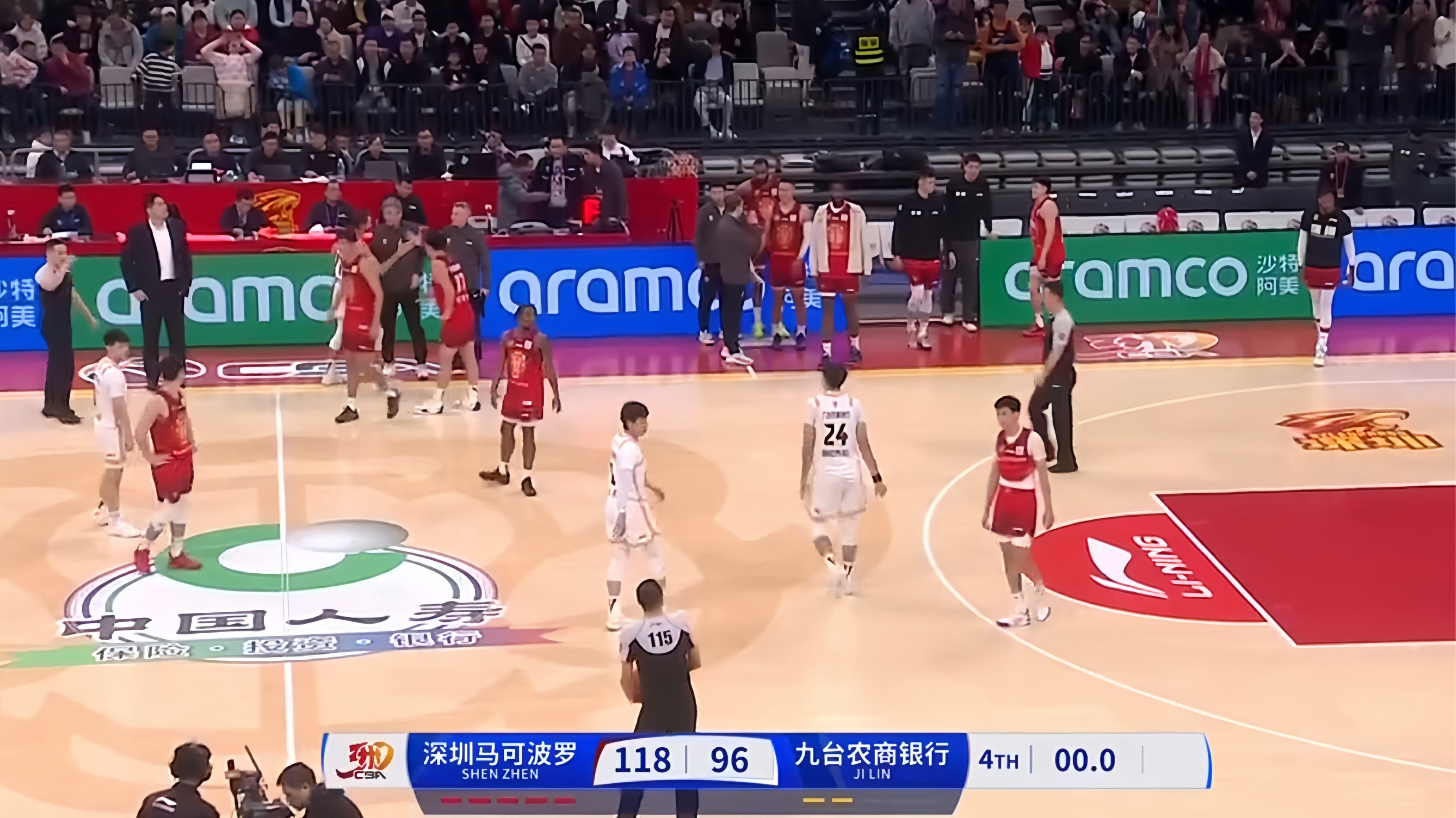 爱游戏官方入口-包含在吉林队赛场上演CBA季后赛，进球，引发教练席炸锅的词条