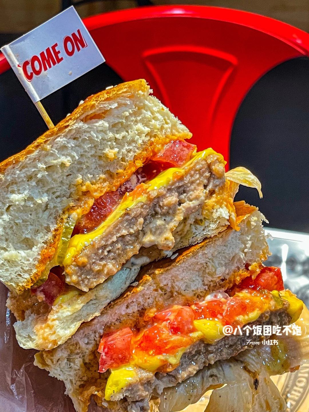 汉堡火车头战力超群，登上领跑之位