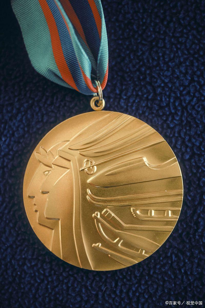 功亏一篑!球队憾负于劲敌,遗憾败北的简单介绍 功亏一篑!球队憾负于劲敌,遗憾败北的简单介绍