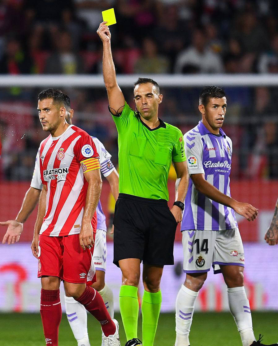 瓦伦西亚遭遇客场失利,战绩下滑 瓦伦西亚遭遇客场失利,战绩下滑