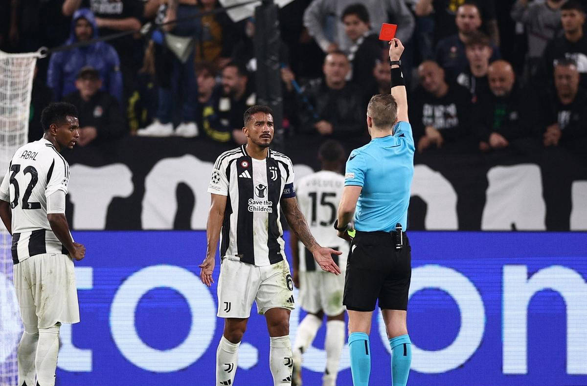 爱游戏投注-关于尤文图斯俱乐部宣布签约巴西球员卡洛斯的信息