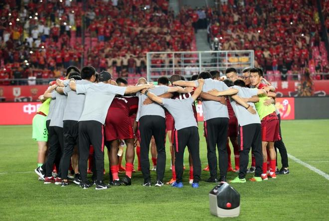 爱游戏app下载地址-包含助攻数创新高，球队团结一致击败对手的词条