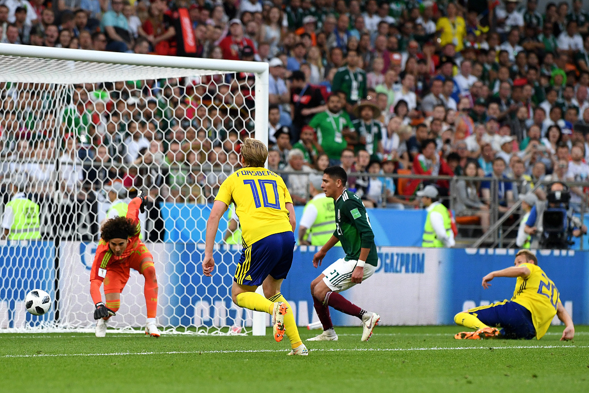 关于罗马执教新星表现出色球员争夺上场机会的信息 关于罗马执教新星表现出色球员争夺上场机会的信息