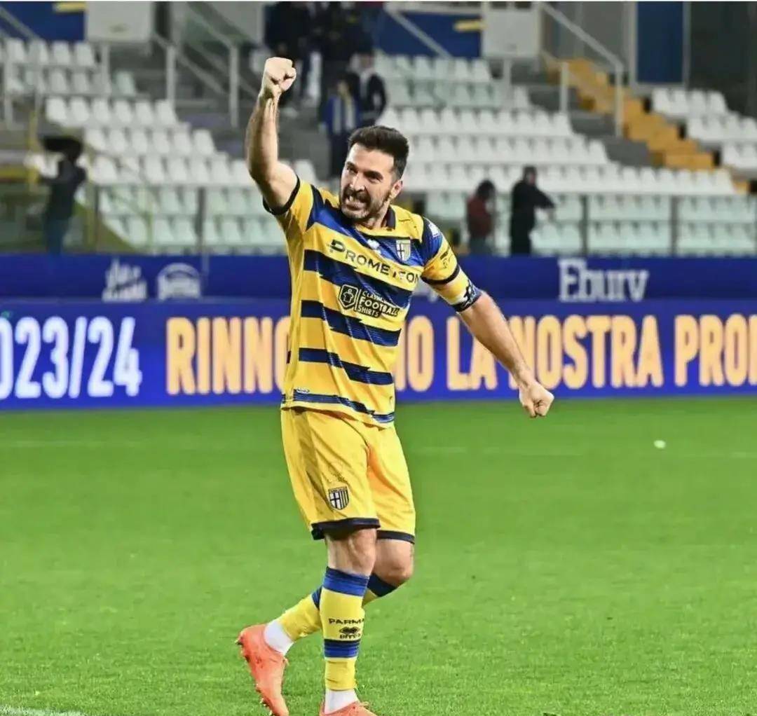 爱游戏投注-帕尔马攻势如潮，轻松击败对手