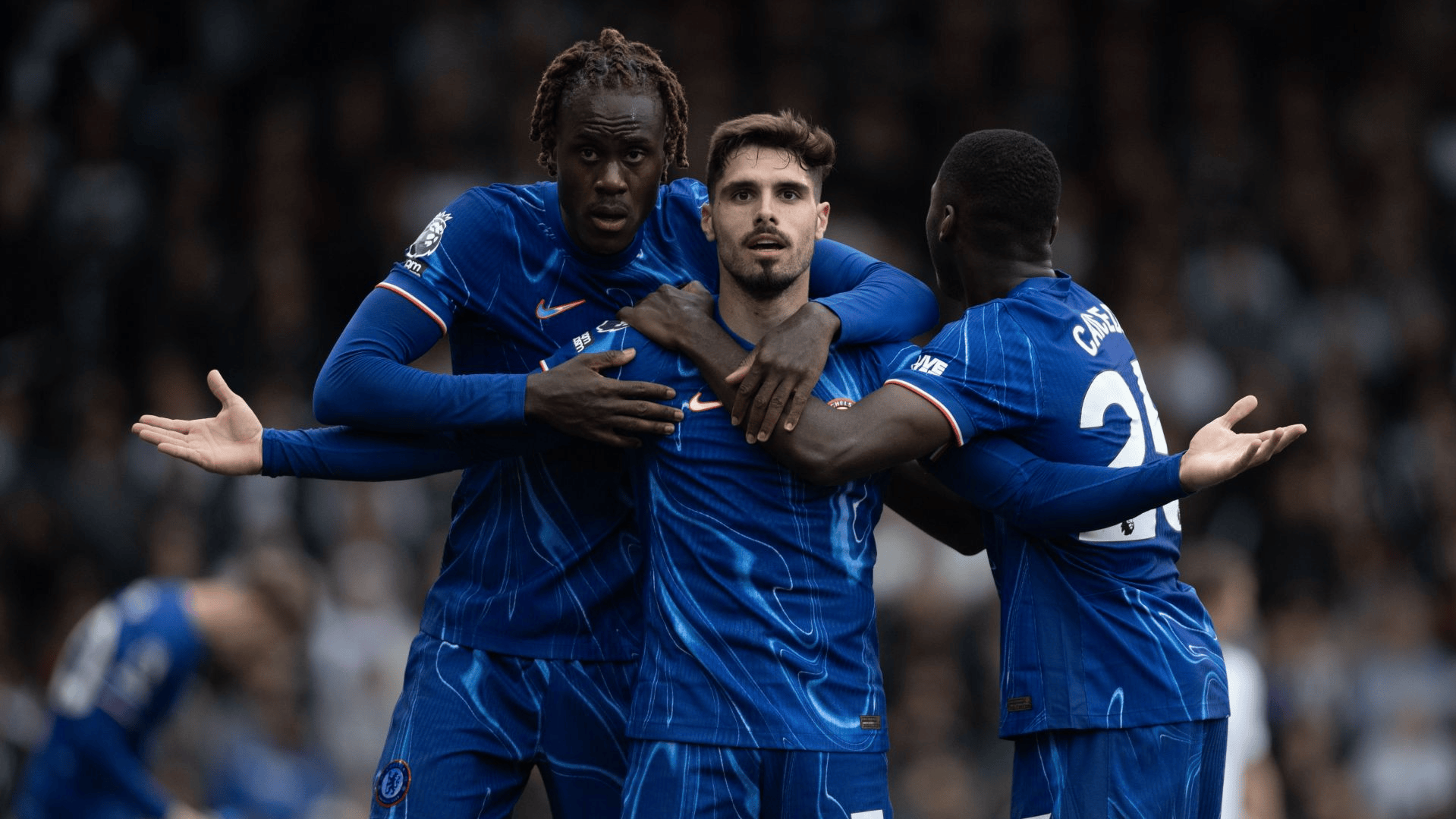 埃弗顿客场击败查尔顿,终结客场不胜 埃弗顿客场击败查尔顿,终结客场不胜