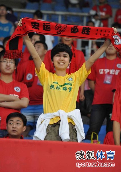 沈阳宏运主场不敌山东鲁能,遭遇连败 沈阳宏运主场不敌山东鲁能,遭遇连败