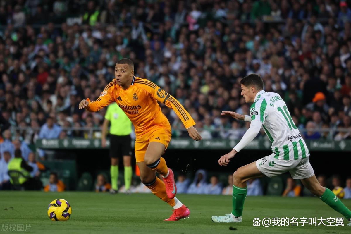 皇家贝蒂斯客场取胜，球迷欢呼